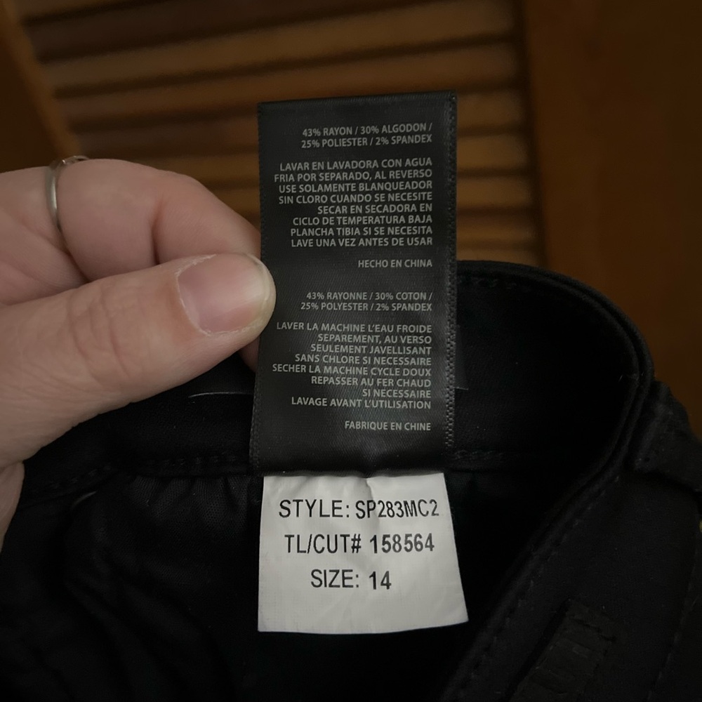 Kut from the Kloth high rise toothpick skinny black jeans size 14 - Picture 8 of 8
